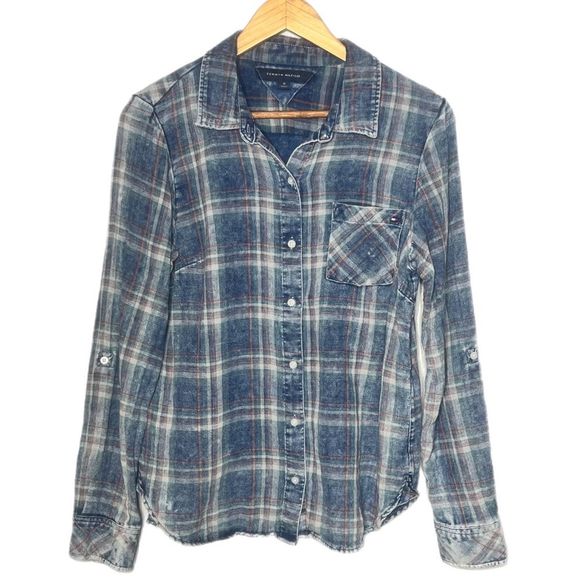 M Tommy Hilfiger Plaid Button down shirt - Picture 1 of 4